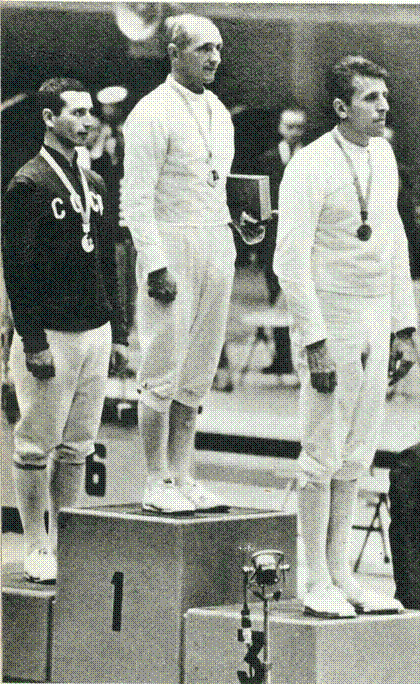 Fot. 43. Jerzy Pawłowski - mistrz olimpijski w 1968 r. w Meksyku. Od lewej: Mark Rakita (ZSRR) i Tibor Pezsa (Węgry)