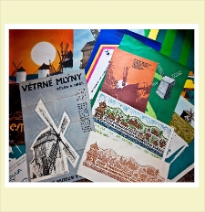 Plakaty z wizerunkiem wiatrak&oacute;w ; Posters with the image of windmills