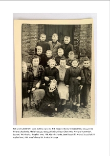 R. szk. 1956-57. Klasa I szkoły w Bierzglinie