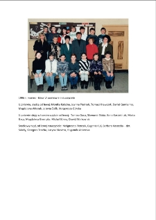 R. 1996, marzec. Klasa VI, uczniowie i nauczyciele