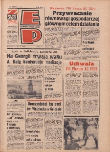 Express Poznański 1982.04.26 Nr49 zawiera Express Sportowy (nr 438)